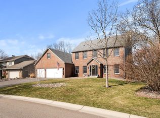 9481 Dallas Ln N, Maple Grove, MN 55369