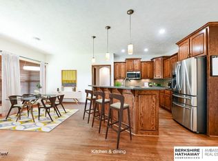 12011 S 49th St, Papillion, NE 68133
