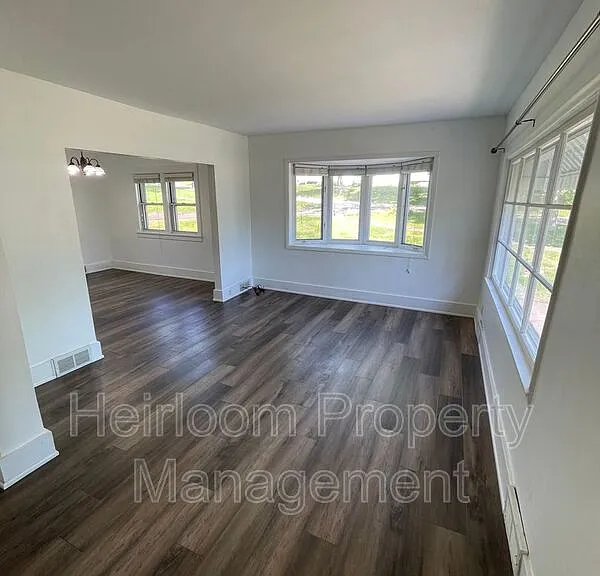 104 Morley Pkwy — Photo 4