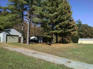 2003 Grange Hall Rd, Marion, IL 62959