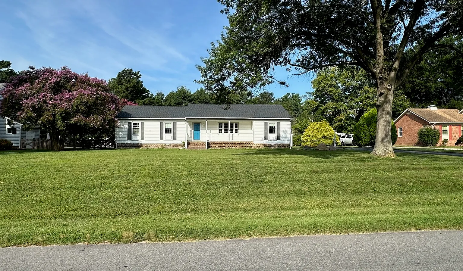 3 bed, 2076 sqft, $2,500 — Photo 2
