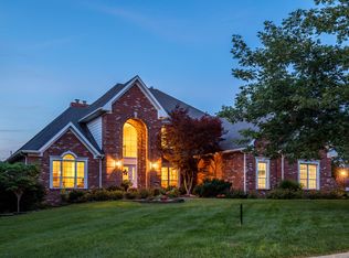 725 Hillenkamp Dr, Weldon Spring, MO