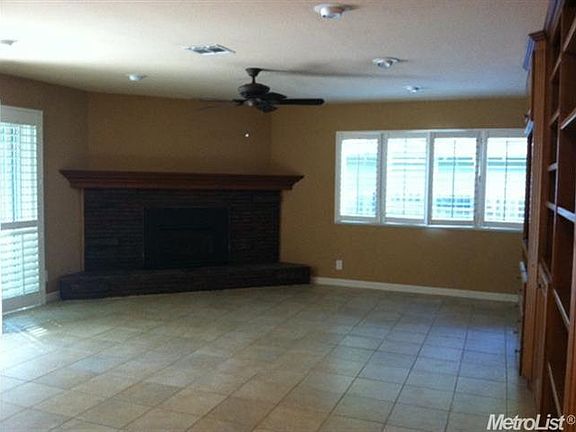 4th image of 8730 Palmias Ct