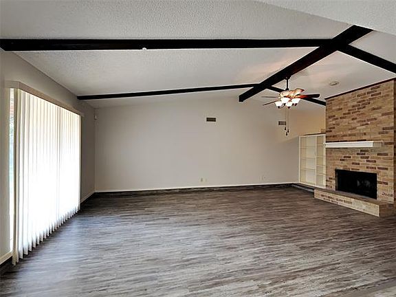 3rd image of 3502 Palomino Dr