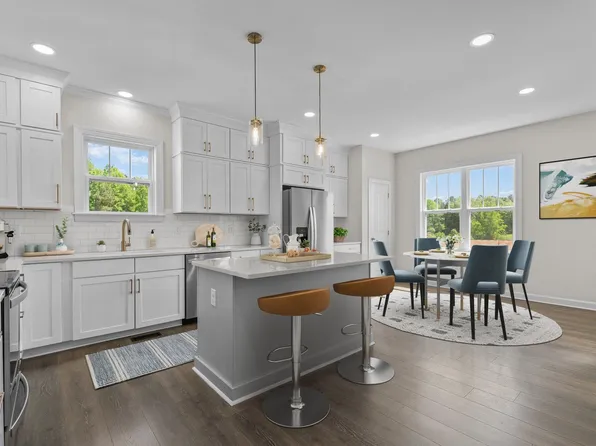 241 Connelly Way, Zebulon, NC 27597