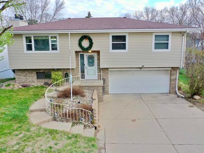 2512 W 20th St, Sioux City, IA, 51103
