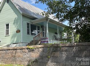 54 Jaimes Ln, Bakersville, NC 28705