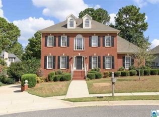 5105 Cedar Trace Ln, Hoover, AL 35244