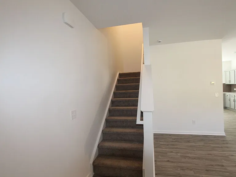 130 S Dorsett St — Photo 6