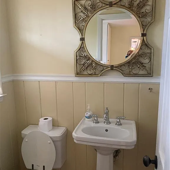 3896 Parkcrest Dr — Photo 6
