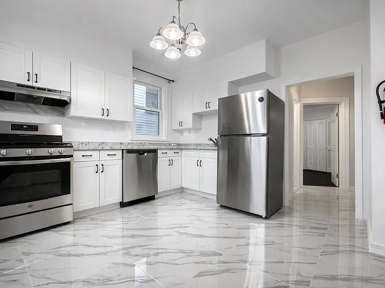 304 Fulton Ave #2 — Photo 14