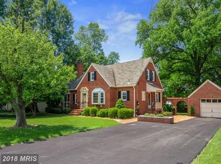 3530 Gordon St, Falls Church, VA 22041