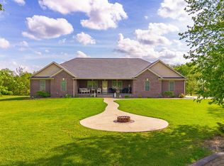 2877 Roeder Rd, Boonville, IN 47601