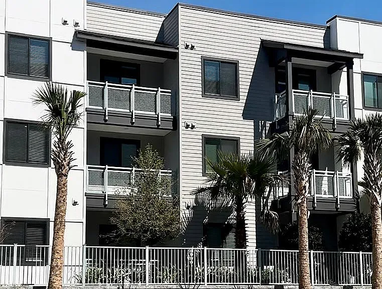 5200 W Tyson Ave — Photo 20