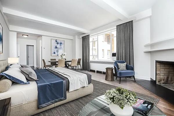 Rented by Central Park South Associates | media 9