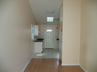 19 Webster Ave #A, Highwood, IL 60040