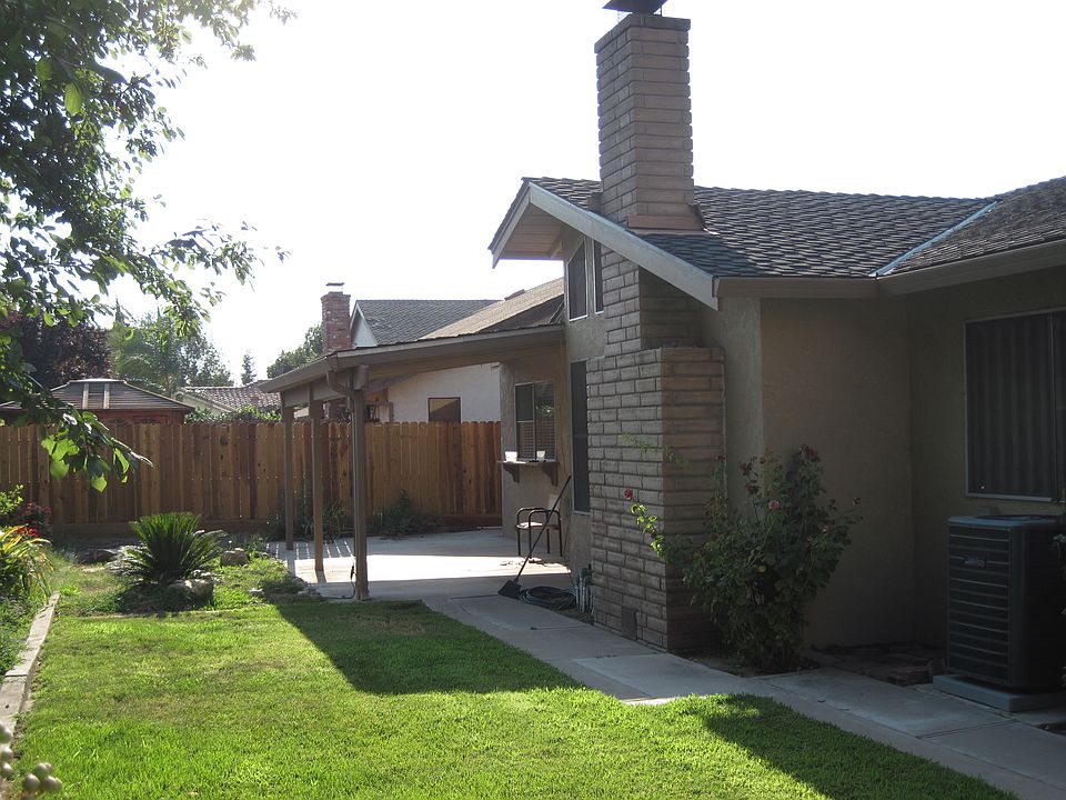 2nd image of 2108 Manitoba Ct