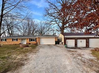 4239 E County Road 1300 S, Cloverdale, IN 46120