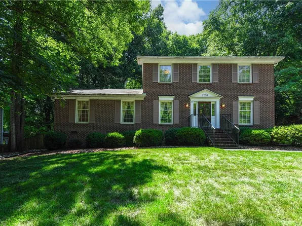 1708 Foxhollow Rd, Greensboro, NC 27410