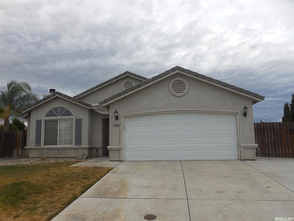 1st image of 2591 Cameron Park Dr