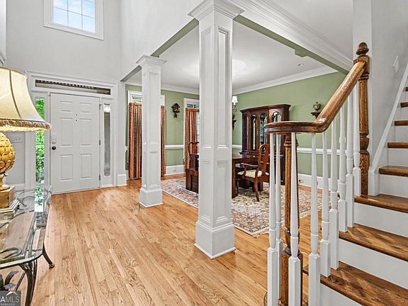 4th image of 1223 Oakleigh Valley Dr