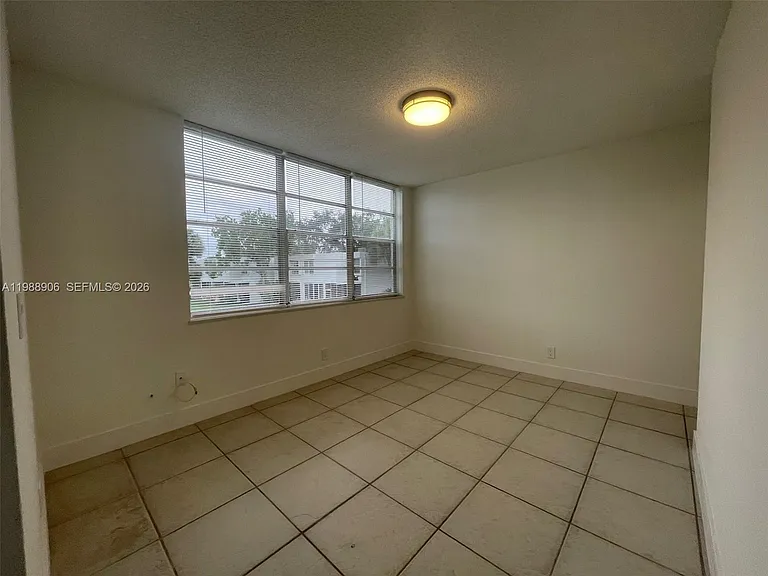 9441 Live Oak Pl #209 — Photo 6