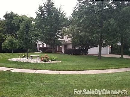 1100 Timberlane Dr photo 1