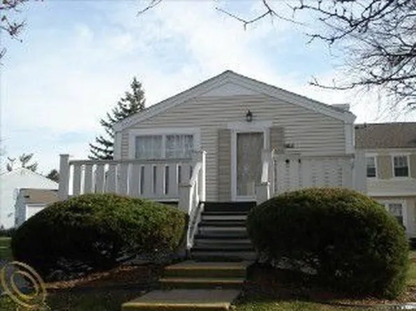 21140 Glen Haven Cir E #281, Northville, MI 48167