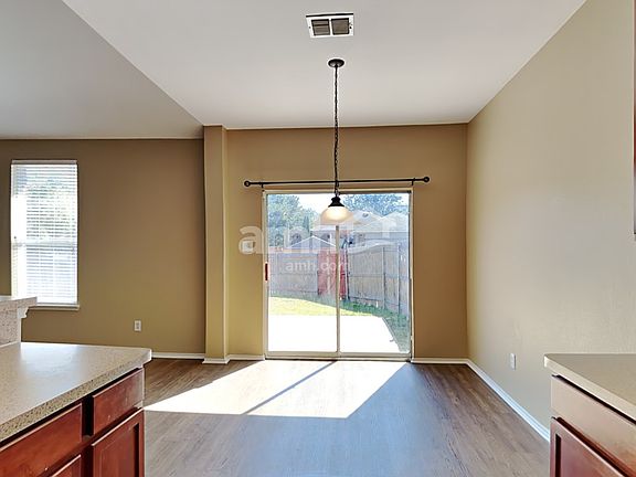 5th image of 1300 Illinois Ave