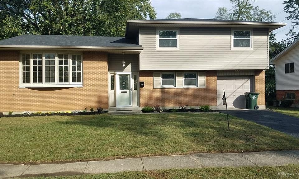 1st image of 3556 Hermosa Dr