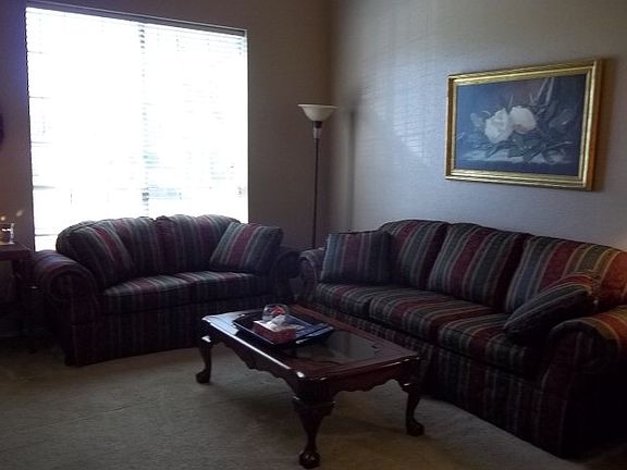 4th image of 308 N Ranch House Rd
