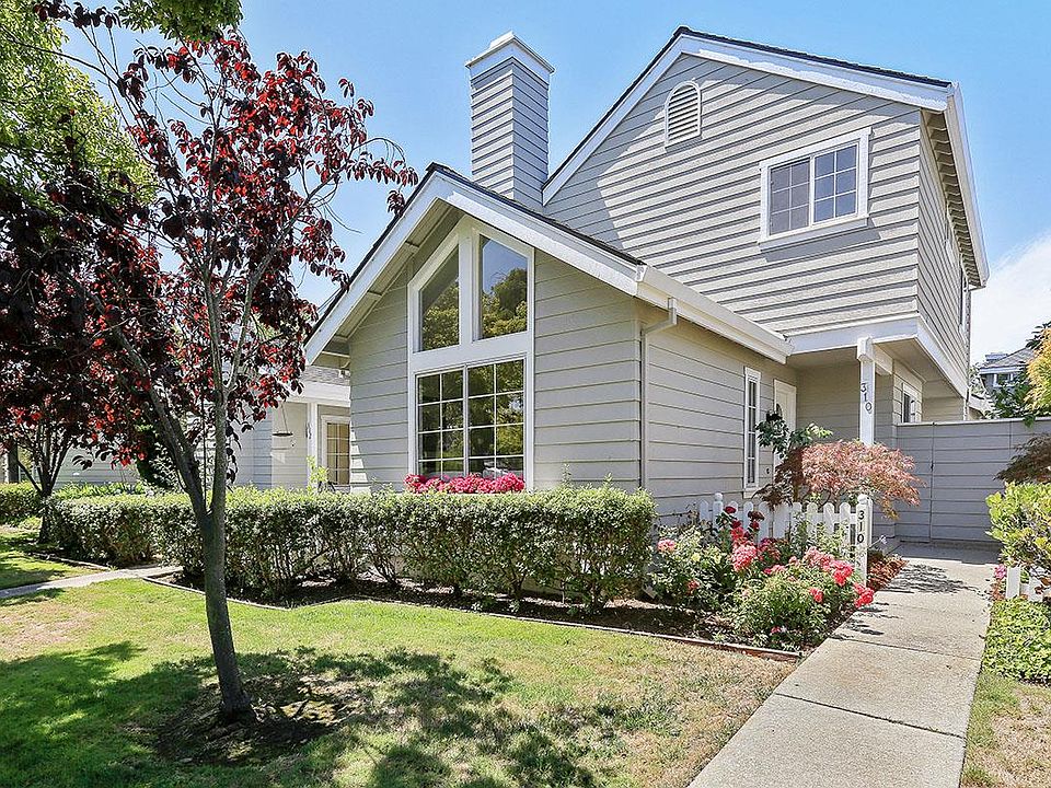 1st image of 310 Beacon Shores Dr