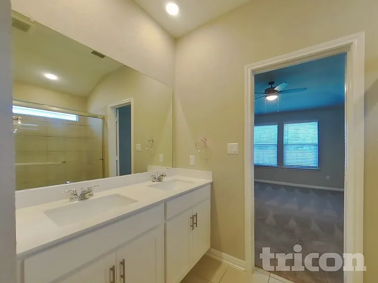 13531 Emerson Way — Photo 7