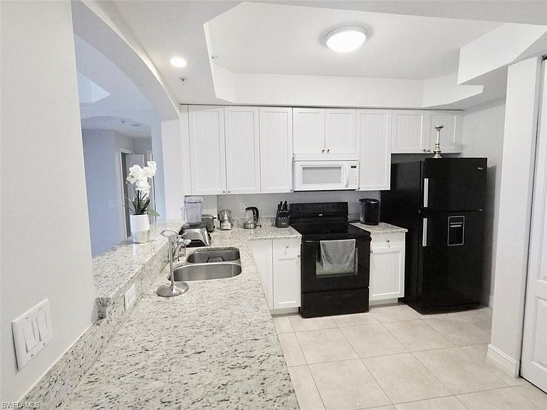 1100 Pine Ridge Rd Naples, FL, 34108 Apartments for Rent Zillow