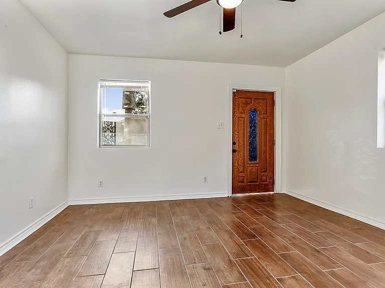 410 S Murat St #A — Photo 2