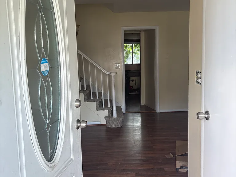 26 Parker Ln — Photo 3