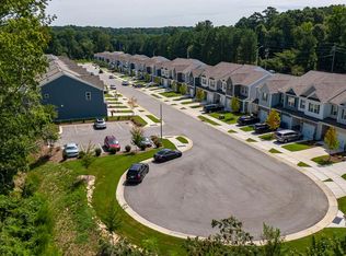 323 Hawthorne View Ct #25, Fuquay Varina, NC 27526