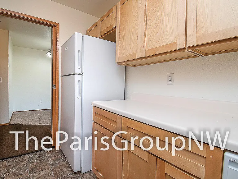 2106 S 107th St #A2 — Photo 11
