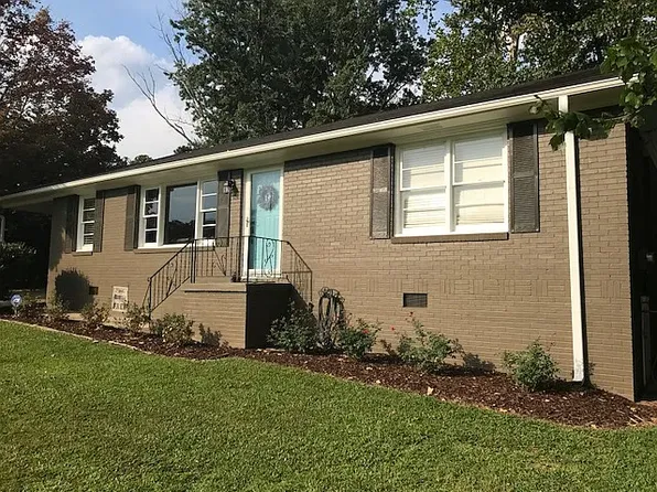 633 Green Acres Rd SE, Smyrna, GA 30080