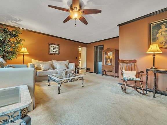 5th image of 26706 Frederick Ave