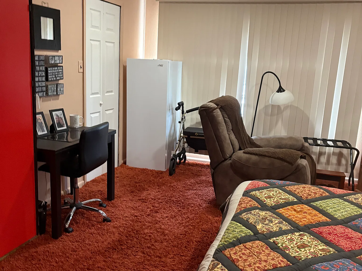 4 bed, 266 sqft, $850 — Photo 2