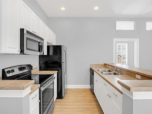 4th image of 1467 Lake Baldwin Ln Unit C