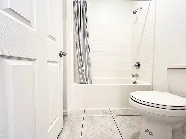 925 Bayberry Ridge St — Photo 22
