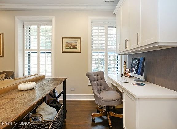 5th image of 1717 N Crilly Ct APT 1