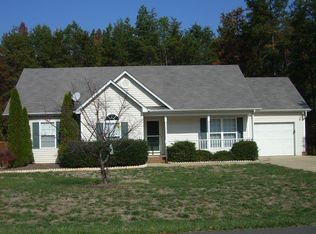 1011 Courtney Cove Ct, Gastonia, NC 28052