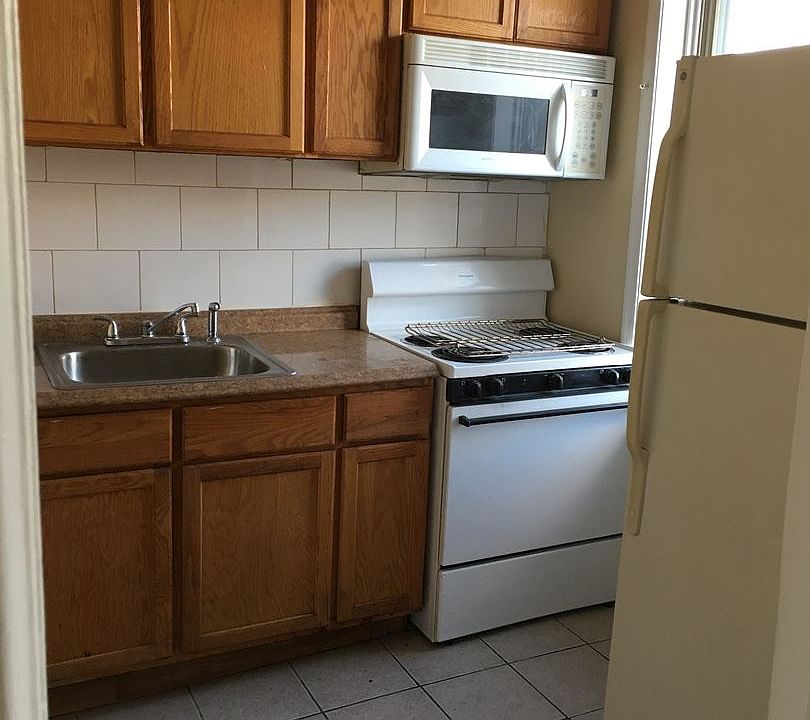 1st image of 367 E Chelten Ave APT 2