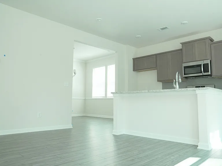 79 Pineview Dr — Photo 26