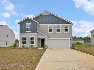 233 Hallow Oak St, Spring Lake, NC 28390