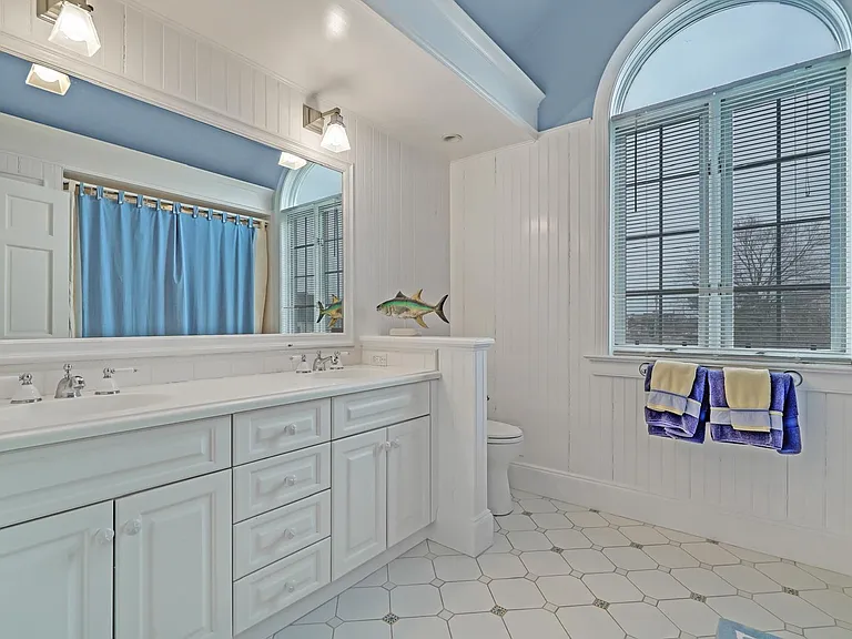 1552 Runyon Ln — Photo 28