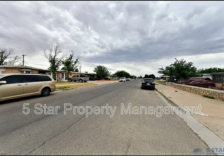 10565 Murphy St — Photo 47